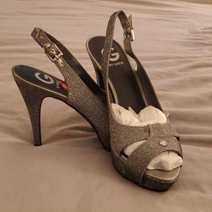 Guess Heals NWT